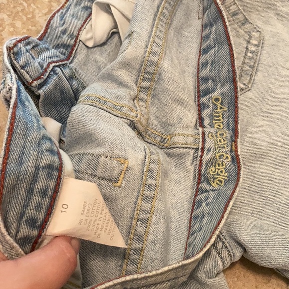 American Eagle Shorts Size 10 - Picture 3 of 3